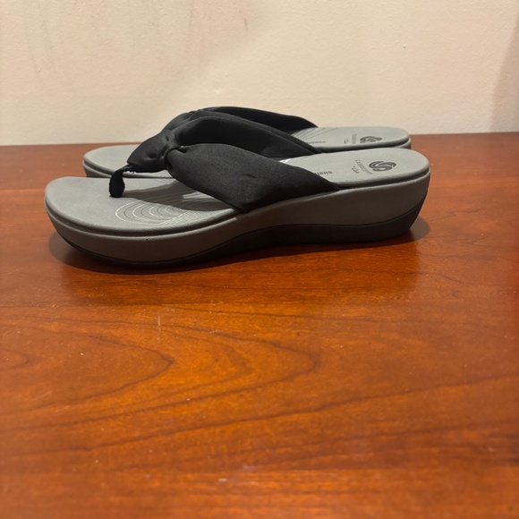 Clarks Cloudstepper Arla Glison Thong Sandals Black Size 8 - Picture 3 of 9